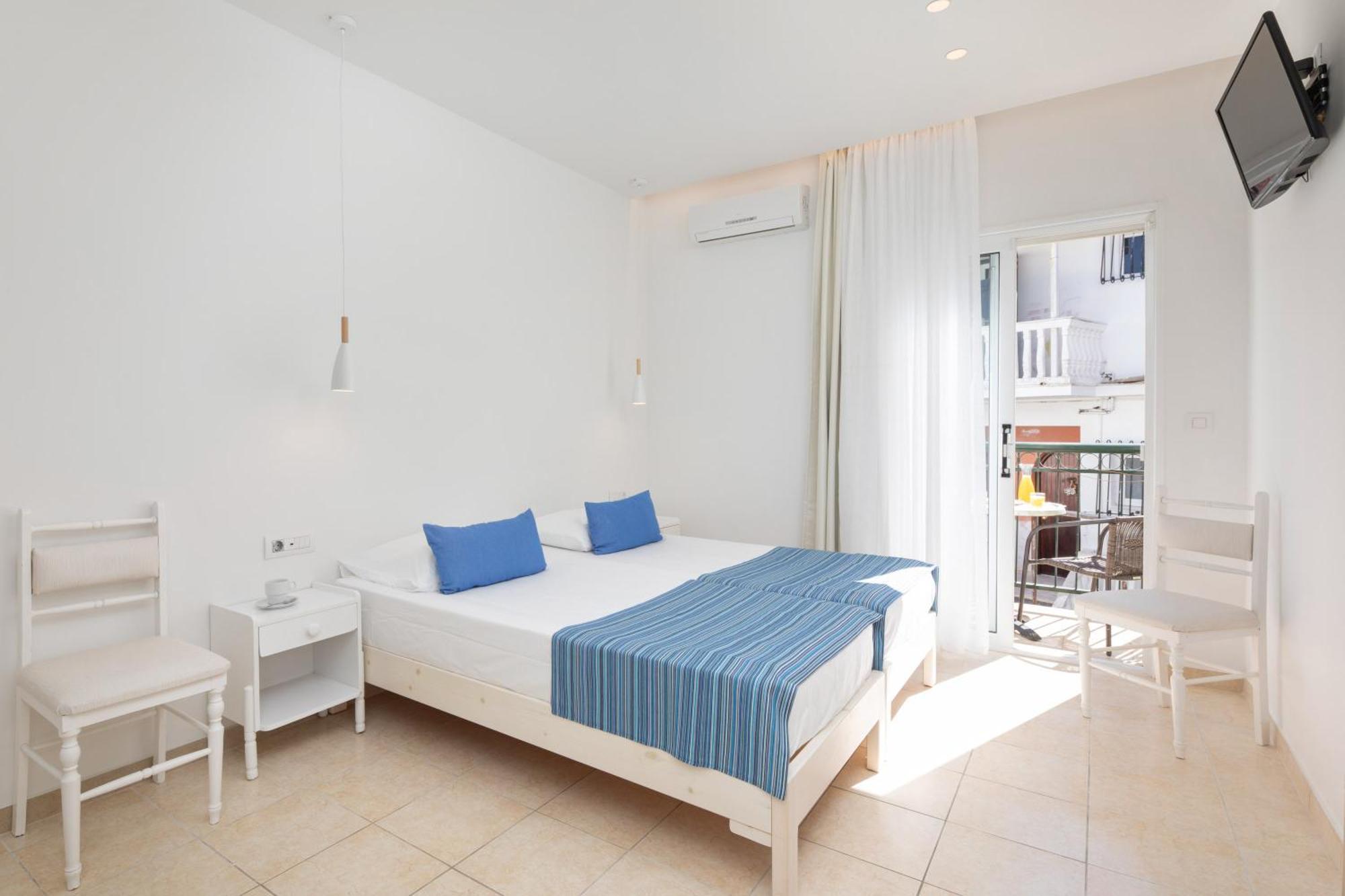 Bella Vista Beach Hotel เวนิทเซส ภายนอก รูปภาพ